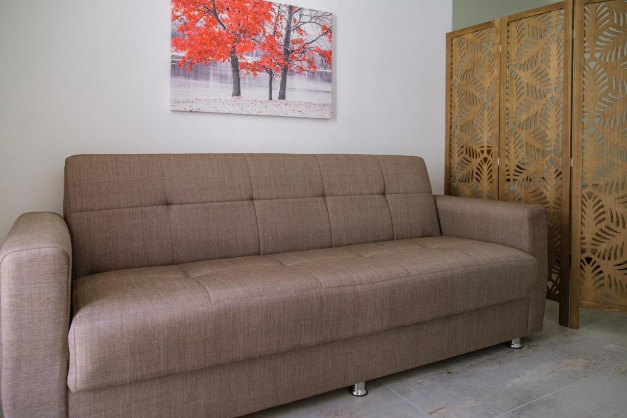 La Petite Erika Apartment Avola Bagian luar foto
