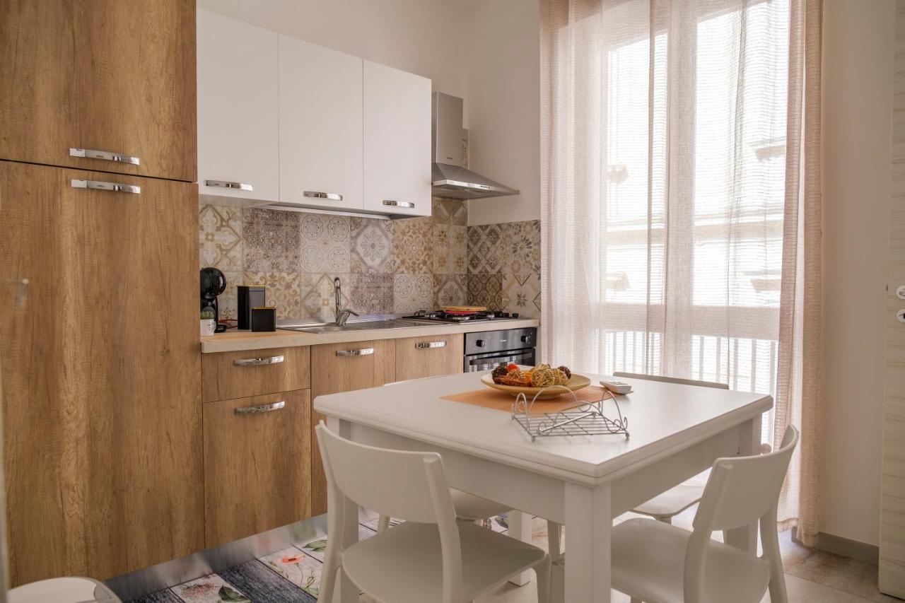 La Petite Erika Apartment Avola Bagian luar foto