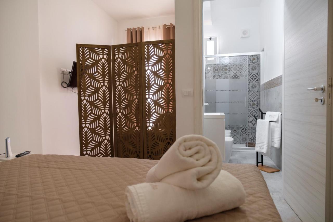 La Petite Erika Apartment Avola Bagian luar foto